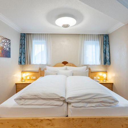 Hotel Jaegerhof Ischgl Bagian luar foto