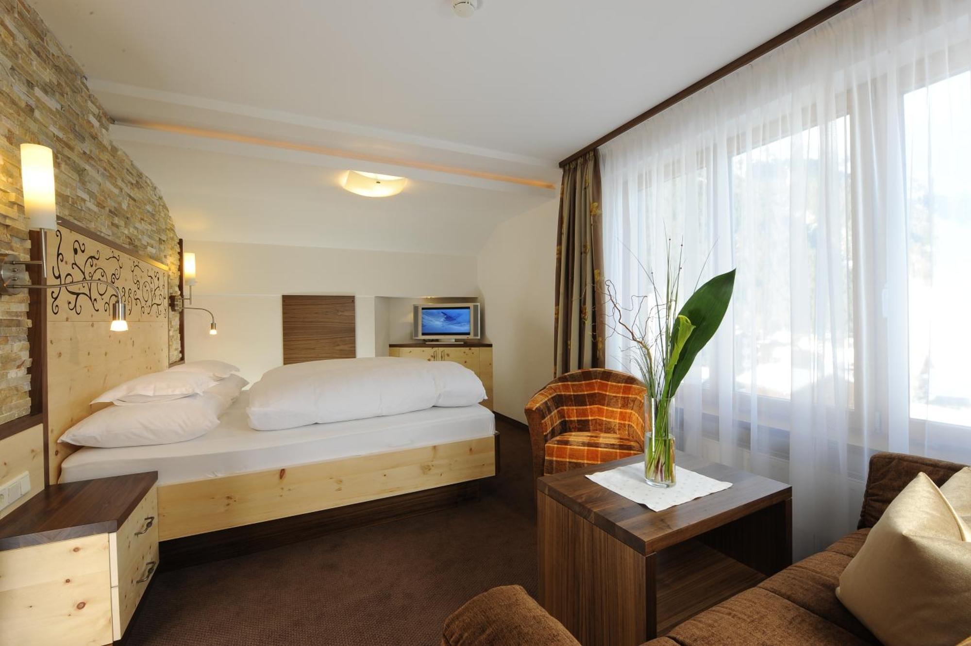 Hotel Jaegerhof Ischgl Bagian luar foto