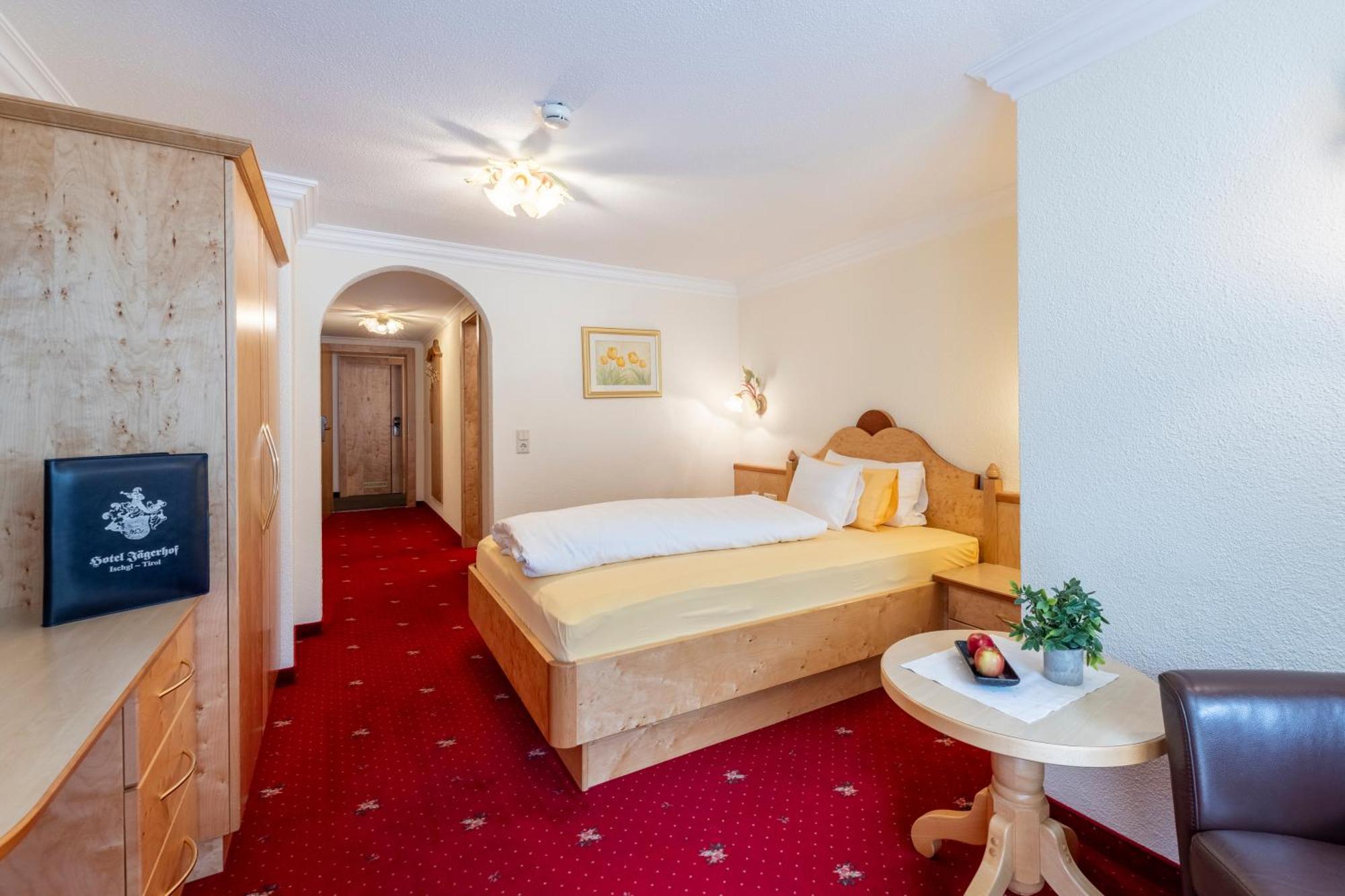 Hotel Jaegerhof Ischgl Bagian luar foto